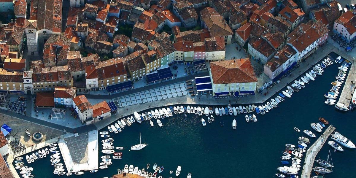 Cres harbour from above