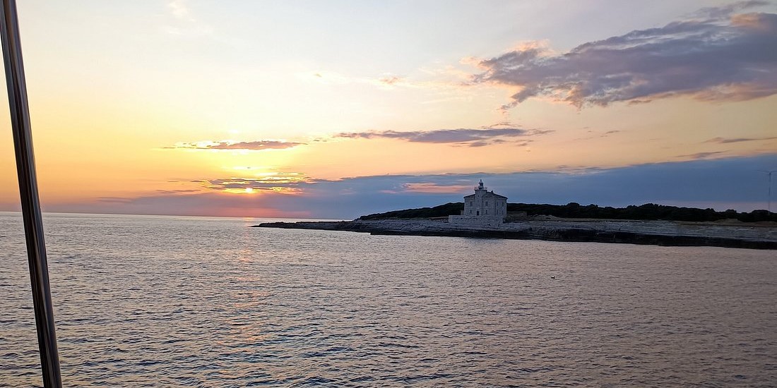 Sunset above Sveti Ivan lighthouse (Brijuni)
