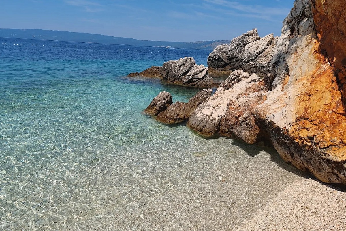 Spiaggia Pragajena, isola di Cres, mare cristallino