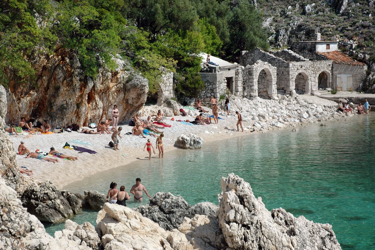 Spiaggia Pragajena, isola di Cres, tra le più belle dell'Adriatico